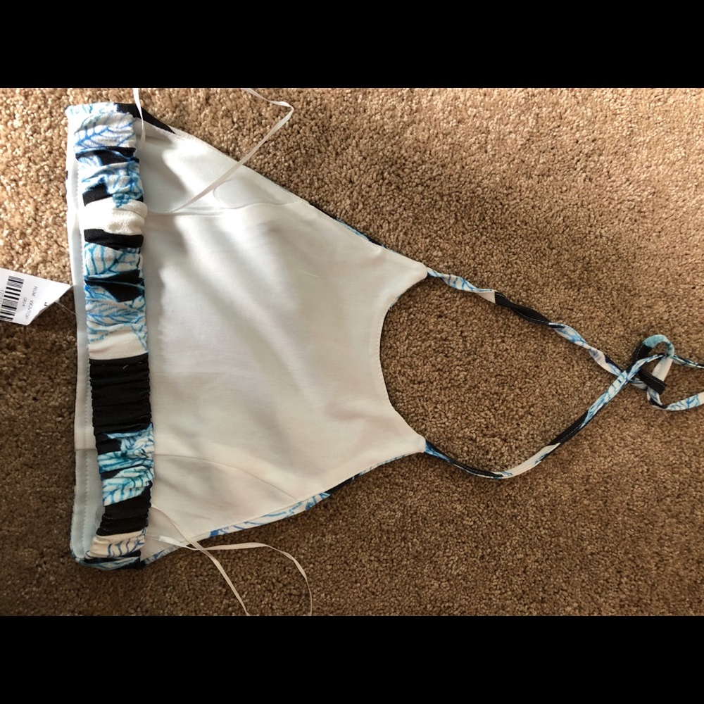 LF Halter Top - Picture 2 of 3